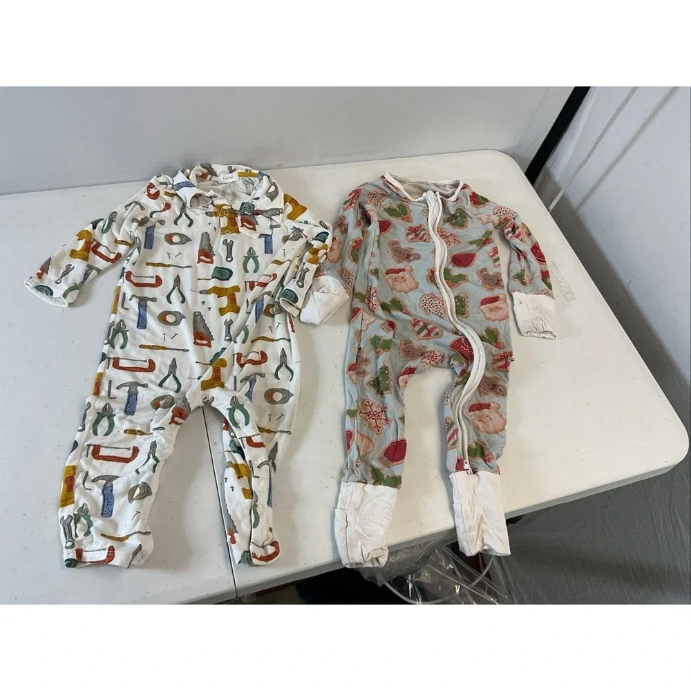 Lot of 2 Bamboo Sleeper/Outfit Angel Dear Caden Lane Xmas Tools Soft 12-18months